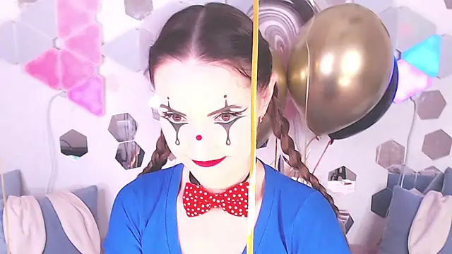 LexiKiss online show from 12, 9, 2025