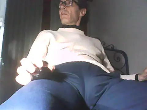 Snapshot of Moro_ra chatting on 19, 4, 2026 Moro ra online show from 19, 4, 2026