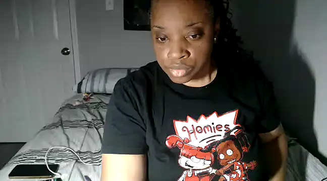 Snapshot of Sexymona1218 chatting on 5, 3, 2025 Sexymona1218 online show from 5, 3, 2025