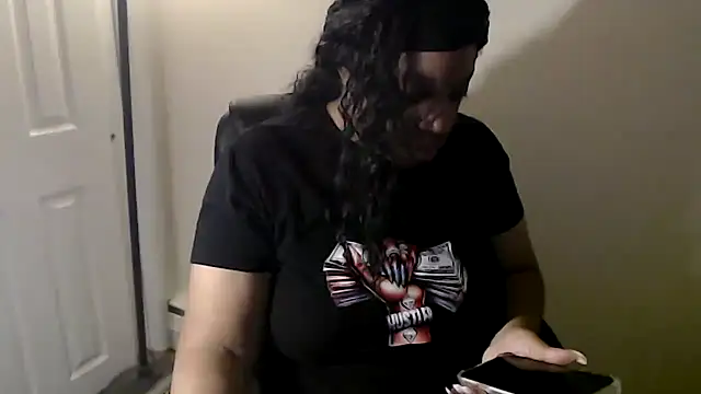 Snapshot of Sexymona1218 chatting on 26, 4, 2026 Sexymona1218 online show from 26, 4, 2026