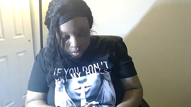 Snapshot of Sexymona1218 chatting on 12, 5, 2026 Sexymona1218 online show from 12, 5, 2026