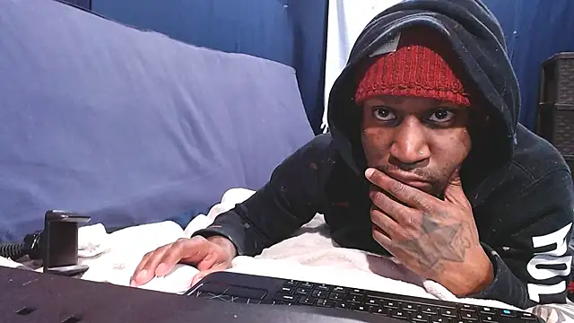 iBreakHeartz online show from 27, 1, 2025