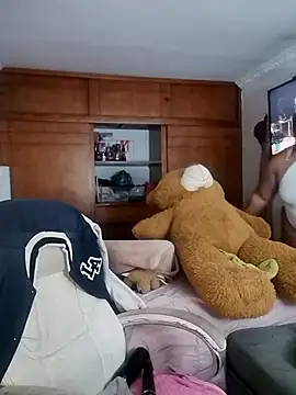 Snapshot of Daddys_girl1 chatting on 7, 10, 2025 Daddys girl1 online show from 7, 10, 2025