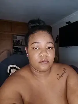 Snapshot of Daddys_girl1 chatting on 9, 11, 2025 Daddys girl1 online show from 9, 11, 2025