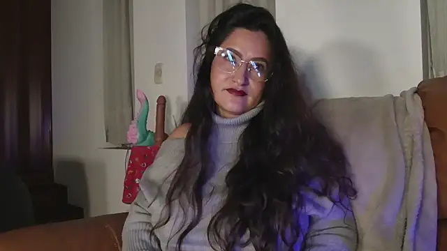 DeesseLuxure online show from 15, 10, 2025