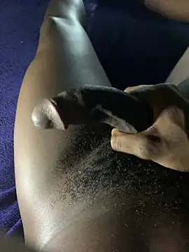 Curvy conda online show from 10, 1, 2025