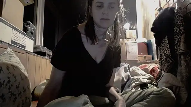 jude cherrys1991 online show from 11, 4, 2026