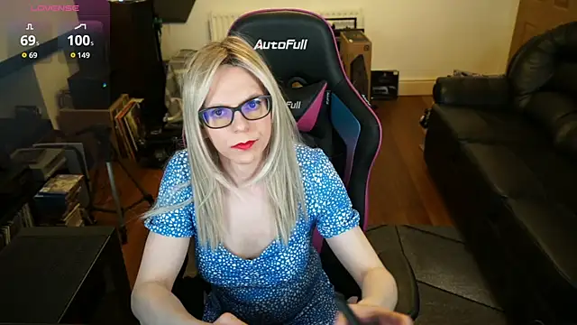 Snapshot of KelseyCobalt chatting on 24, 5, 2026 KelseyCobalt online show from 24, 5, 2026
