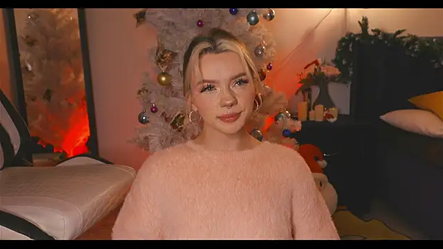 Snapshot of KristaBrooks chatting on 11, 12, 2024 KristaBrooks online show from 11, 12, 2024