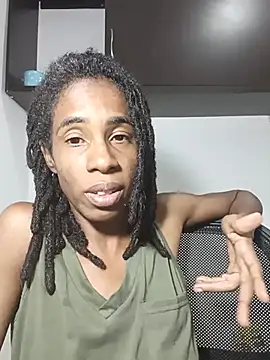 Snapshot of africa_deluxe chatting on 9, 7, 2026 africa deluxe online show from 9, 7, 2026