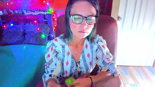 BrianaGarner online show from 3, 3, 2026