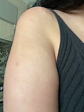 emilyjohanson online show from 15, 1, 2025