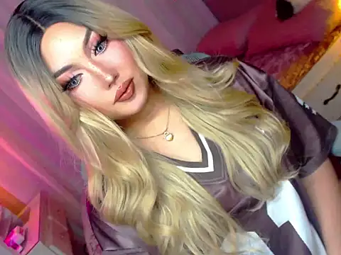 Snapshot of HOTnWILDalice chatting on 18, 4, 2026 HOTnWILDalice online show from 18, 4, 2026