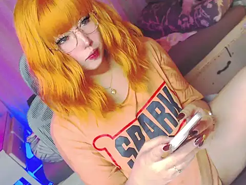 Snapshot of HOTnWILDalice chatting on 7, 5, 2026 HOTnWILDalice online show from 7, 5, 2026