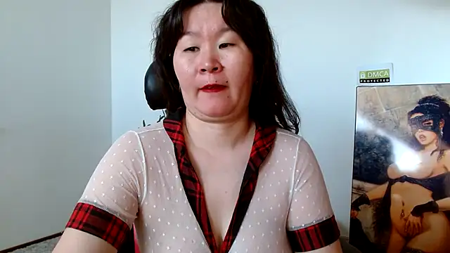 Akira xx online show from 26, 2, 2025