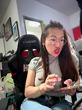 Snapshot of Jakolera2020 chatting on 10, 11, 2025 Jakolera2020 online show from 10, 11, 2025