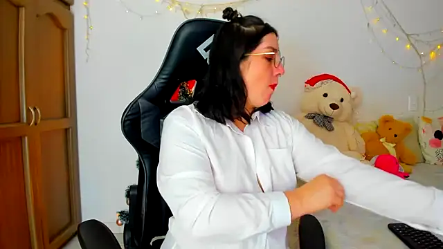 Susan Foxx online show from 24, 12, 2024