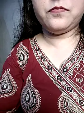 Snapshot of naughtymadam chatting on 17, 7, 2026 naughtymadam online show from 17, 7, 2026
