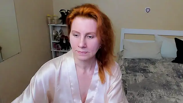 FoxySophia online show from 29, 9, 2025