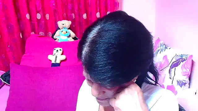 SLUTTYROXY online show from 2, 10, 2025