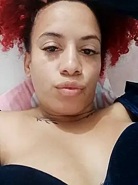 Snapshot of isa_bellaxx chatting on 17, 2, 2025 isa bellaxx online show from 17, 2, 2025