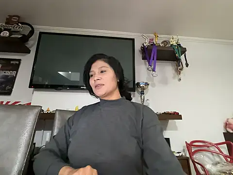 Snapshot of kinky_mila@xh chatting on 19, 2, 2026 kinky milaxh online show from 19, 2, 2026