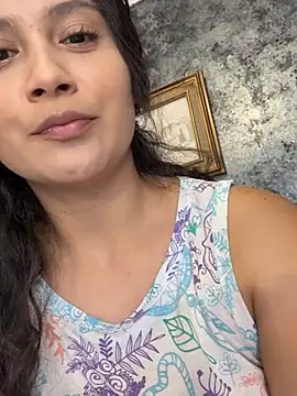 kinky milaxh online show from 5, 7, 2026