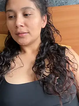 kinky milaxh online show from 8, 7, 2026