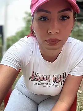 LINDA PATTY94 online show from 8, 3, 2025