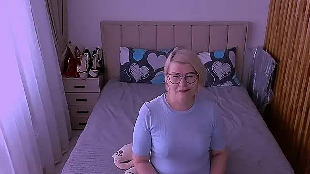 Snapshot of sabrinamacmarren chatting on 15, 6, 2026 sabrinamacmarren online show from 15, 6, 2026