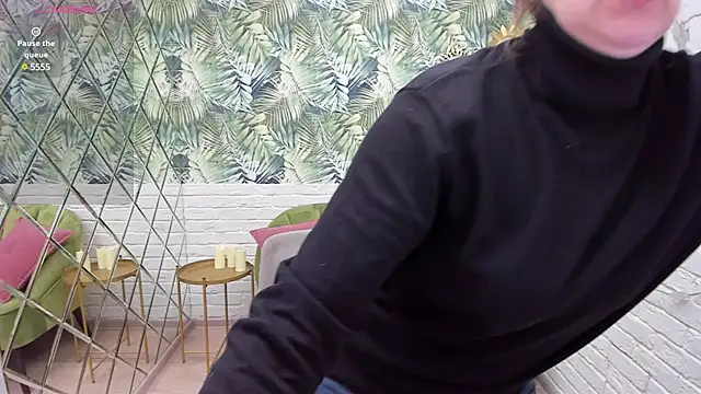 Paris Cherry online show from 8, 3, 2025