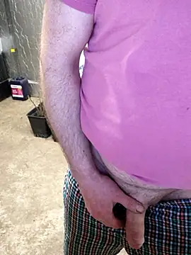 Snapshot of IronedTitan chatting on 10, 3, 2025 IronedTitan online show from 10, 3, 2025