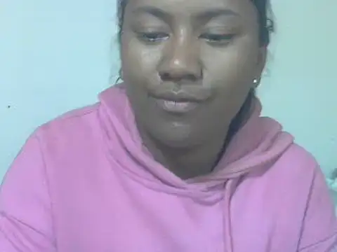 Snapshot of cutybigass chatting on 3, 7, 2026 cutybigass online show from 3, 7, 2026