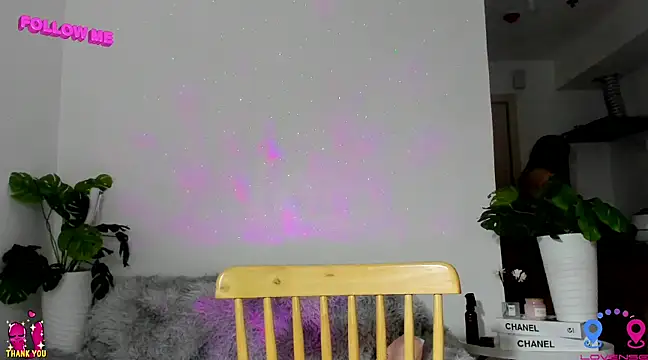 Snapshot of hottycrishina chatting on 19, 2, 2025 hottycrishina online show from 19, 2, 2025