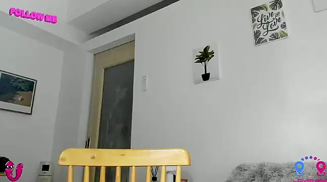 Snapshot of hottycrishina chatting on 3, 3, 2025 hottycrishina online show from 3, 3, 2025