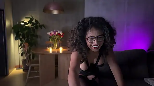 illaroom online show from 22, 2, 2025