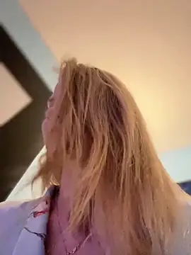 AnastasiaAniess online show from 22, 2, 2025