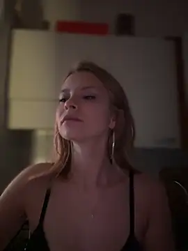 AnastasiaAniess online show from 15, 3, 2025