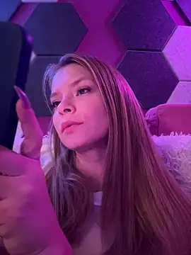 AnastasiaAniess online show from 7, 11, 2025