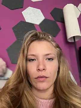 AnastasiaAniess online show from 10, 2, 2026