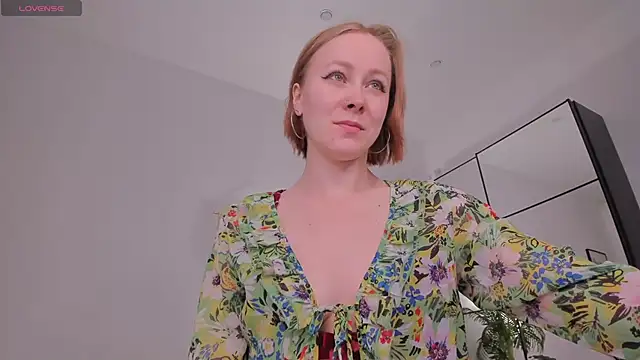 Snapshot of LilianKroft chatting on 30, 4, 2026 LilianKroft online show from 30, 4, 2026