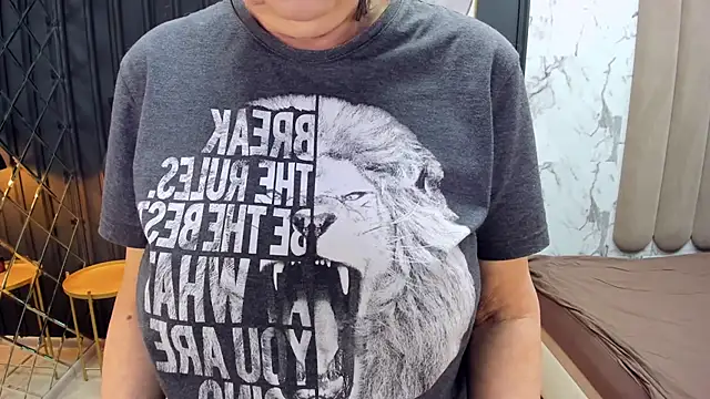 LindaPassionate online show from 18, 12, 2024