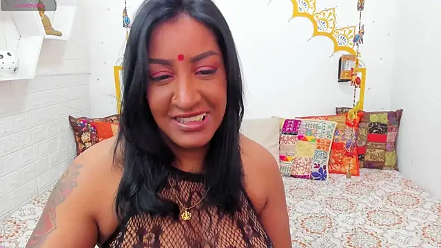 LadyNahir online show from 28, 5, 2026