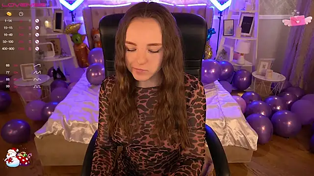 FoxyShy online show from 12, 1, 2025