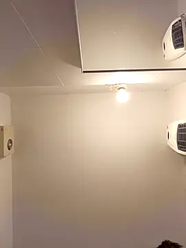 Snapshot of Miki20677 chatting on 10, 3, 2026 Miki20677 online show from 10, 3, 2026