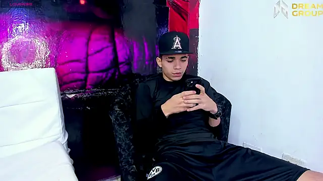 Snapshot of AmazingPartys chatting on 18, 4, 2026 AmazingPartys online show from 18, 4, 2026