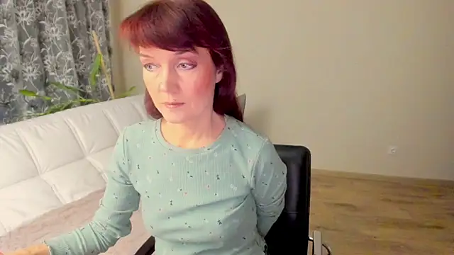 Snapshot of Fritha chatting on 30, 1, 2025 Fritha online show from 30, 1, 2025