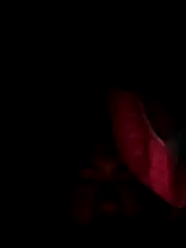 Yomo12345677 online show from 3, 11, 2025