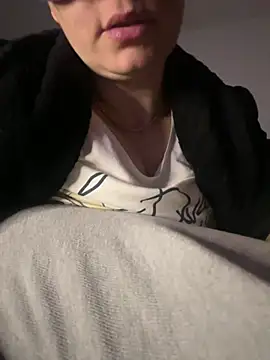 Wet-Pussycat online show from 21, 1, 2025