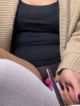 Wet-Pussycat online show from 4, 2, 2026